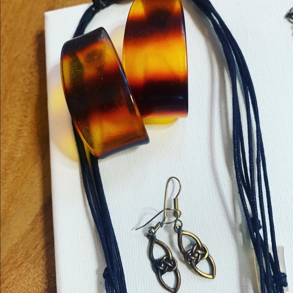 Lot of Earthy Boho Vintage & Handmade Statement Costume Jewellery - Picture 10 of 11